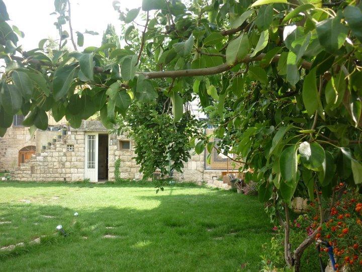 El Achkar Guesthouse Beit ed Dine Bagian luar foto